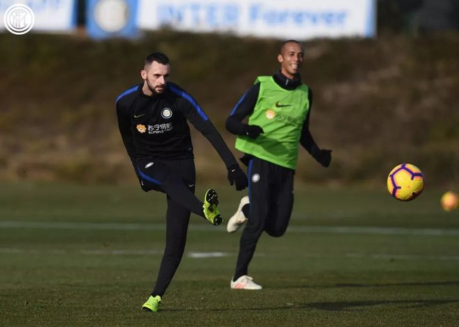 KPL电竞竞猜 -转会期华盛顿奇才备战意大利杯;主帅复盘细节曝光;媒体盛赞;球探报告显示潜力的简单介绍